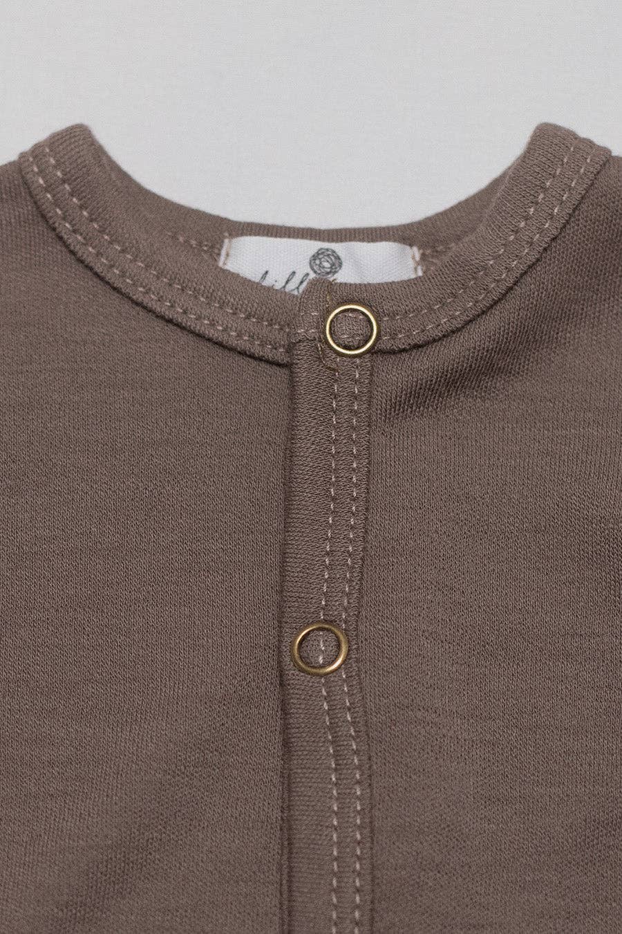 Wollen baby pakje / playsuit - Merinowol - Walnut: 50