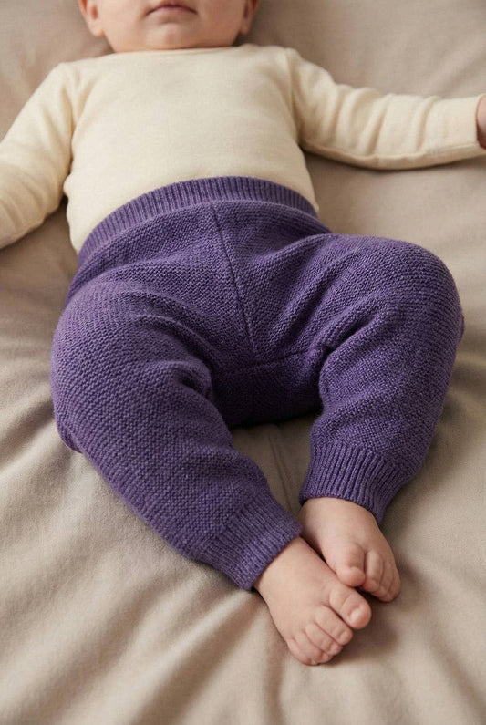 Merinowol gebreid baby broekje - Violet: 44 en 50/56