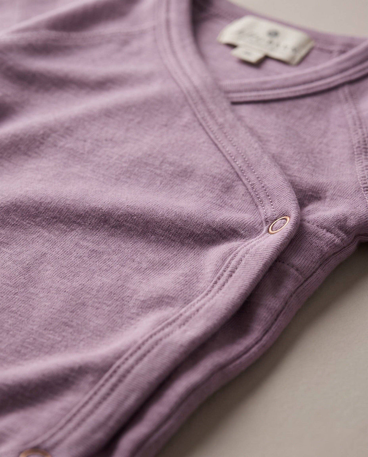 Wollen Overslagromper lange mouw – Merinowol – Lavender Mist: 50 en 62