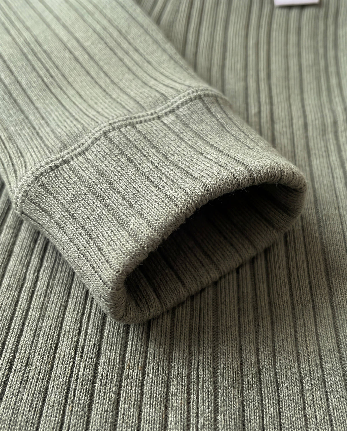 Wollen broekje rib - merinowol - Oil Green: 50