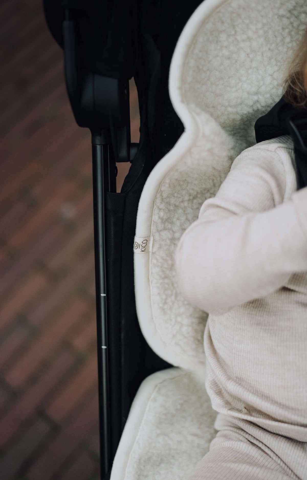 Merinowollen onderlegger voor buggy of maxi cosi –  Beige of neutral